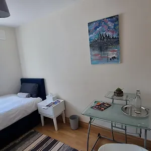 https://city-nest.dublin-hotelsweb.com