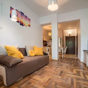 https://comfortchiccharming-apt-with-terrace-near-ndk.sofiahotelsbg.com