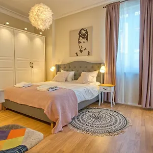 https://apartment-audrey-by-spot.sofiahotelsbg.com